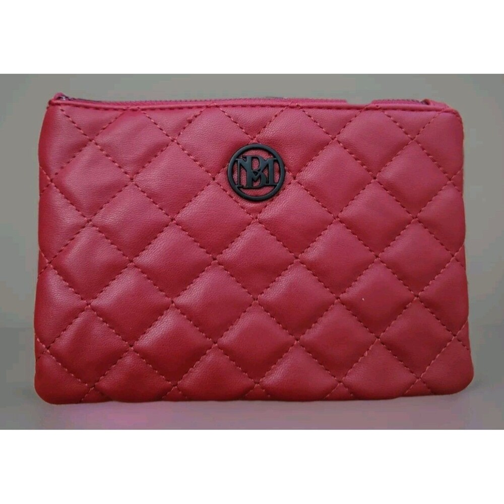 Badgley Mischka Red Quilted Card Holder Wallet Vegan Leather Zipper Closure